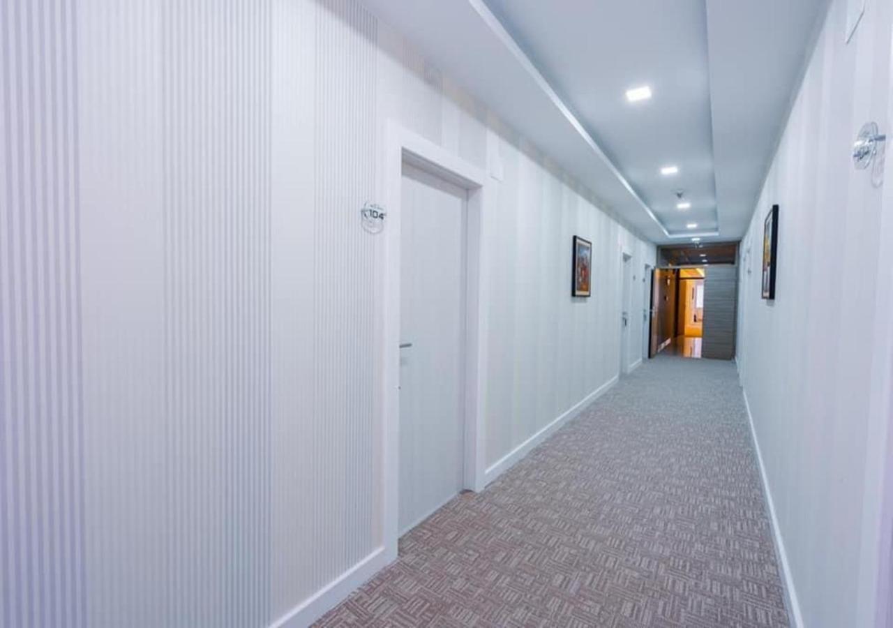 Hotel & Resort Bon Bon Suto Orizari Εξωτερικό φωτογραφία